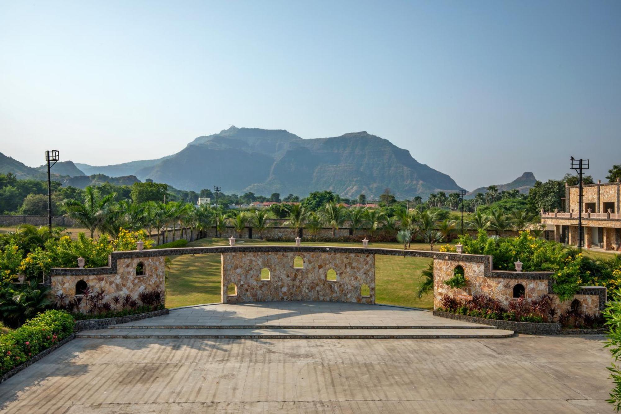 Vikrama Heritage Resort Pavagadh Hālol Exterior foto
